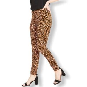 Old Navy Pixie Cheetah Print Pants Size 2 Tall